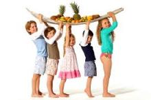 crianças, frutas